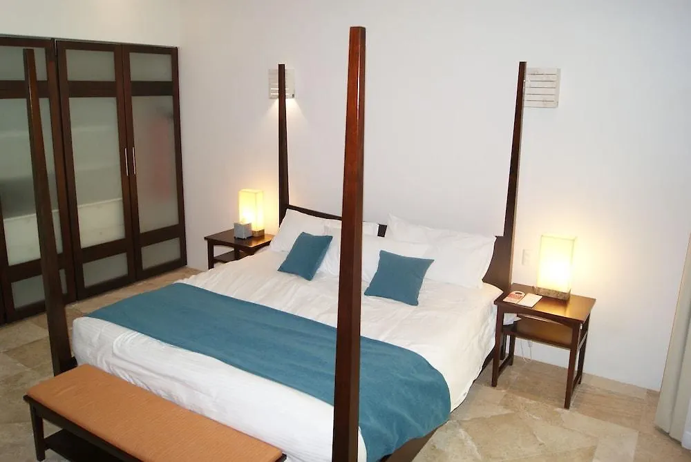 Hotel Mak Nuk Village Tulum I - Clothing Optional